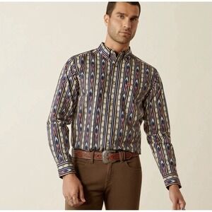 Ariat Mens Chaz Fitted Shirt Small Button Down Cowboy Rodeo Utility Work Western